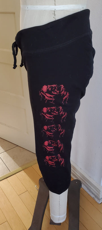 Dripping Rose Capri Jogger Pant