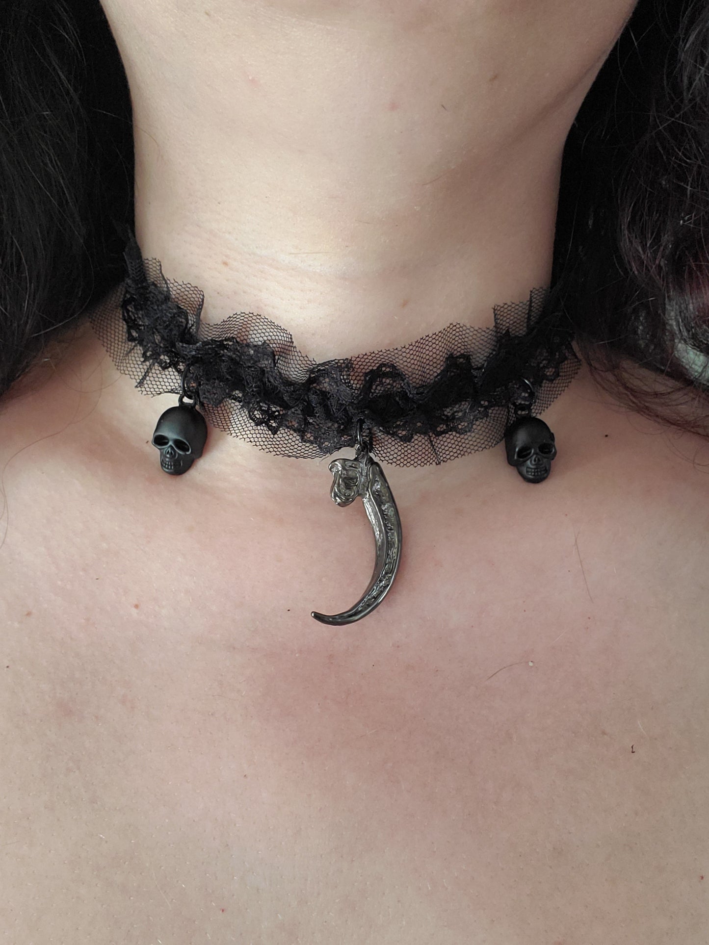 Dragon Claw and Skulls Lace Choker