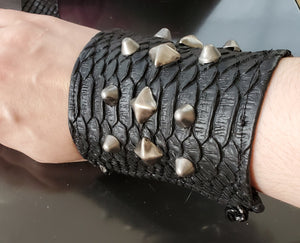 Punk Rocker Vegan Snakeskin Armband Bracelet