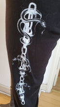 Load image into Gallery viewer, Serpent N&#39; Chain Capri Jogger Pant
