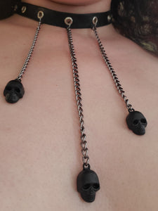 Dangling Skull Choker Necklace