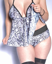 Load image into Gallery viewer, Serpent Print Lingerie Cami And Boy Short
